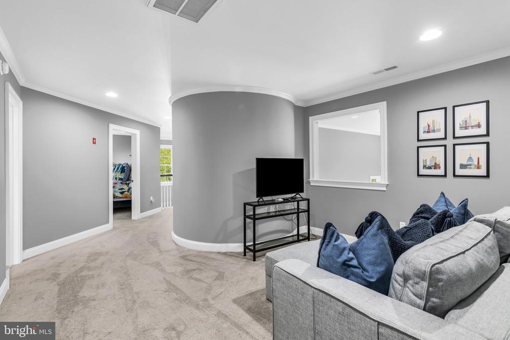 28641 HOPE CIRCLE