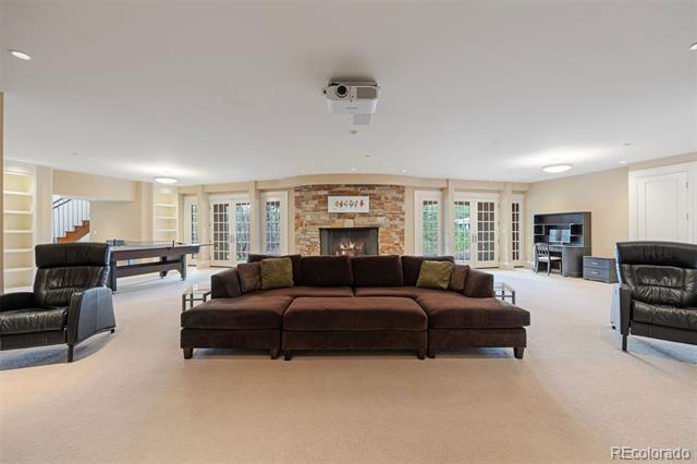 67 Indigo Way