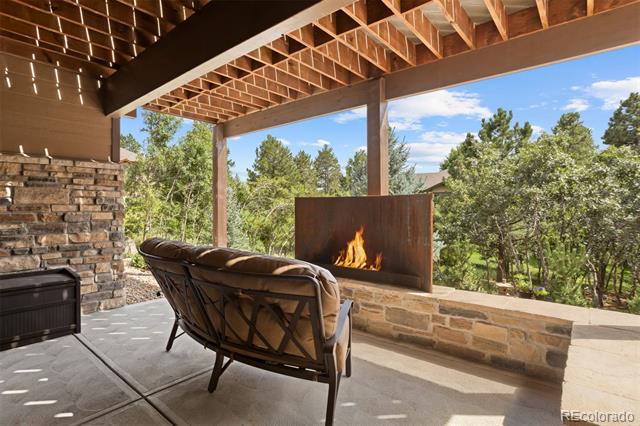 2094 Ramblewood Court
