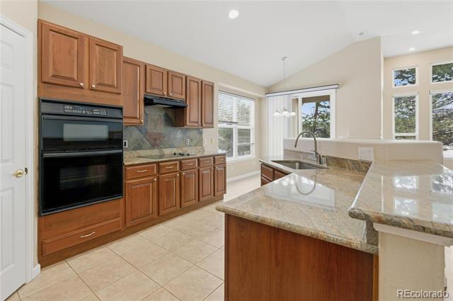 890 Appleby Place