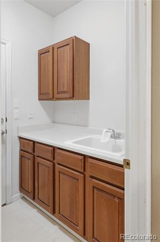 890 Appleby Place