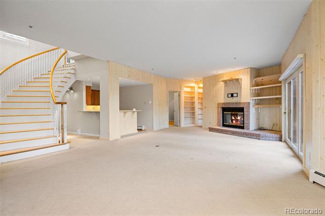 76 Crestone Way