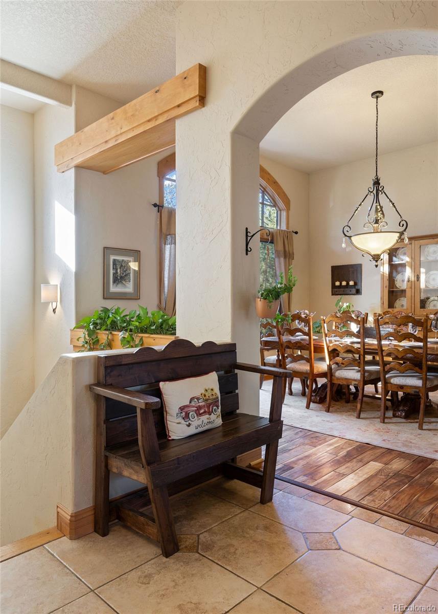 633 Castle Pines Drive S