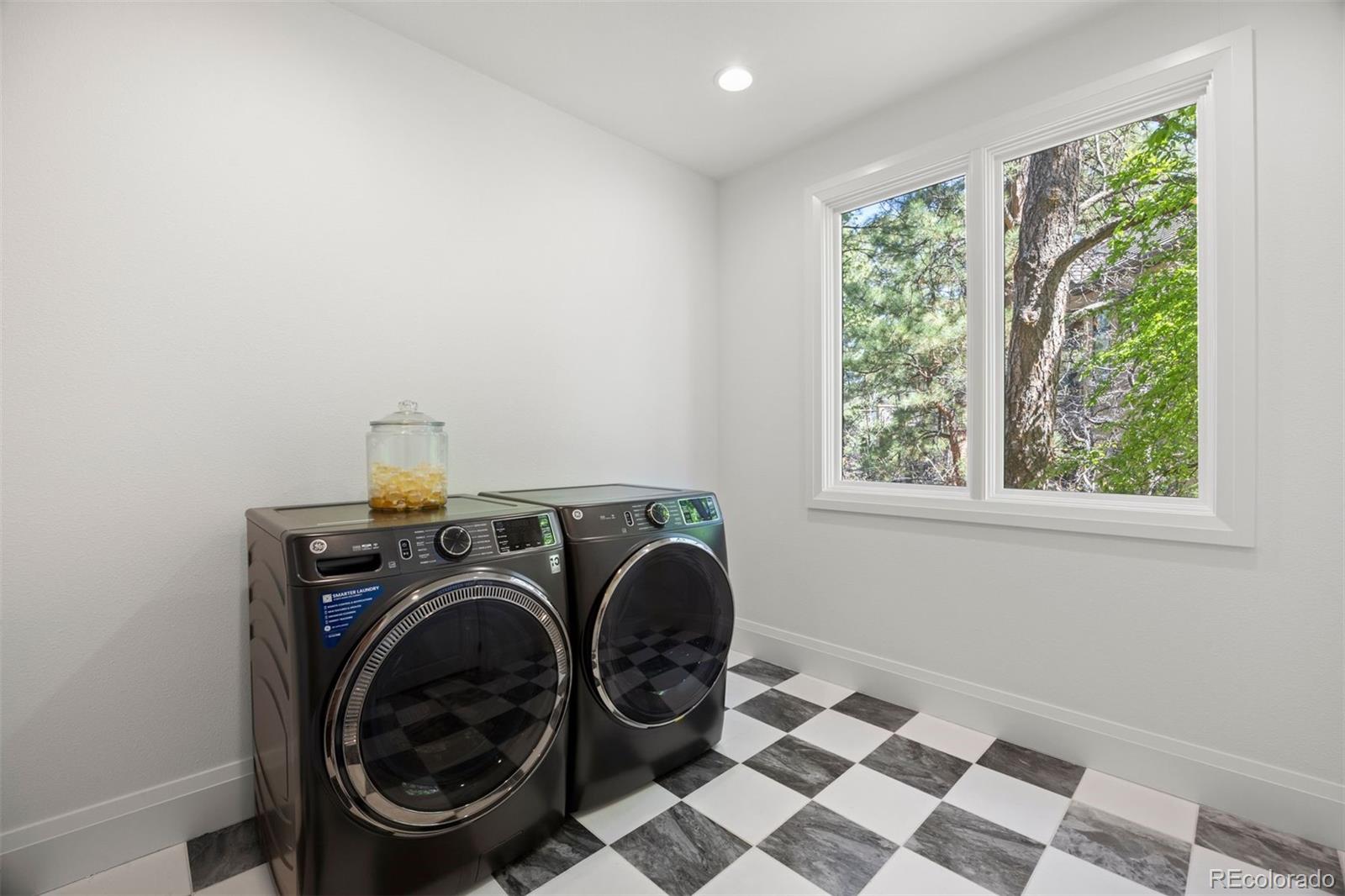 4511 Silver Cliff Court