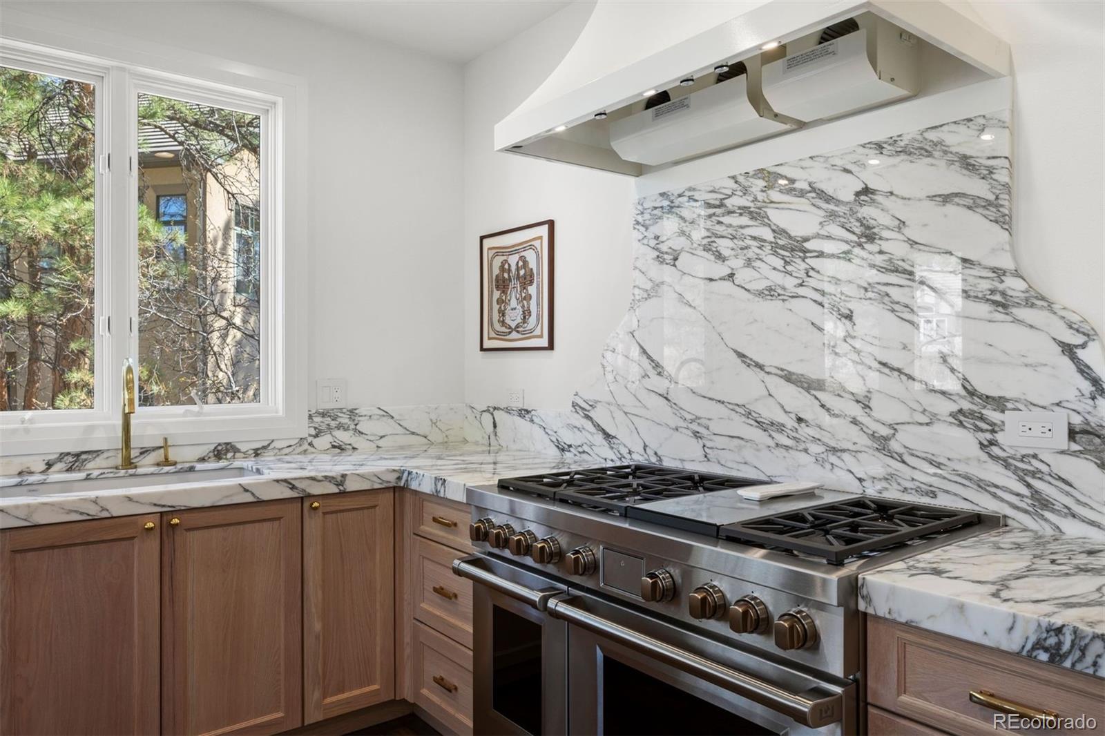 4511 Silver Cliff Court