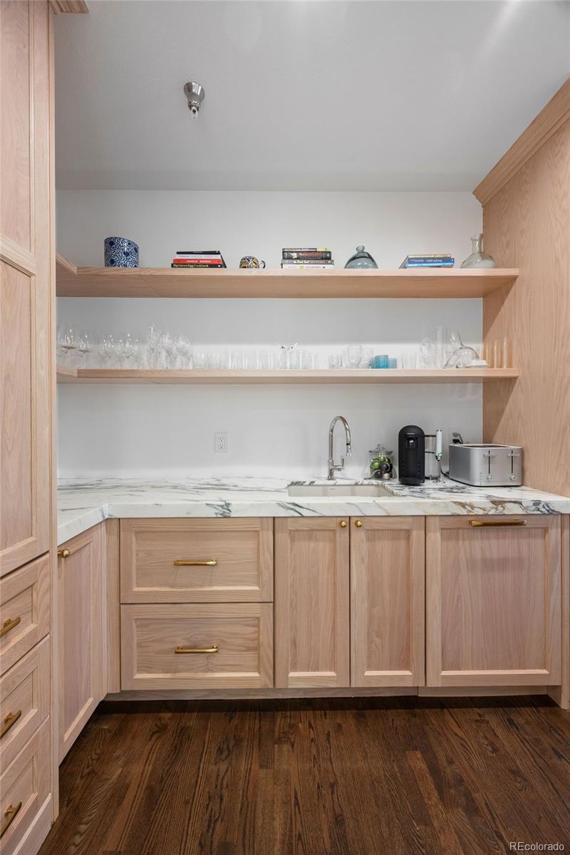 4511 Silver Cliff Court