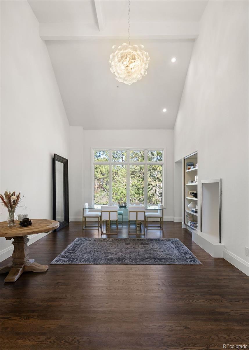 4511 Silver Cliff Court
