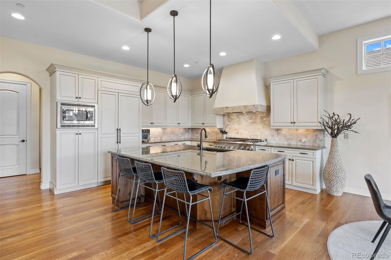 5144 Le Duc Lane