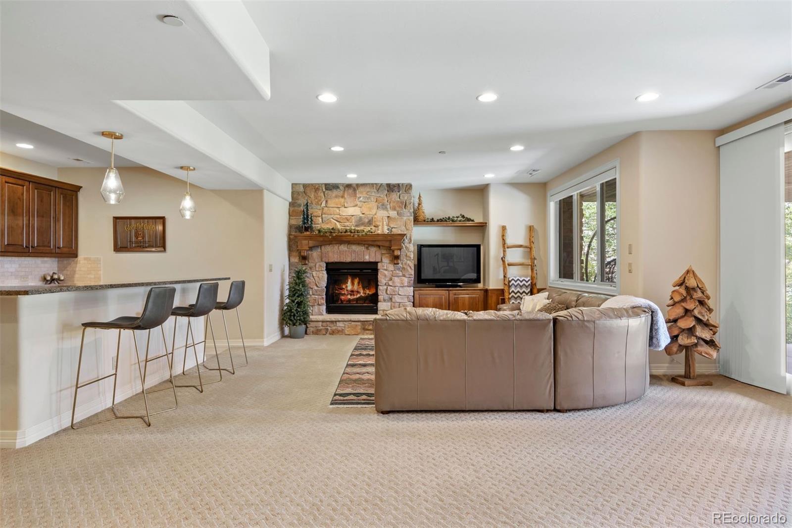 5144 Le Duc Lane