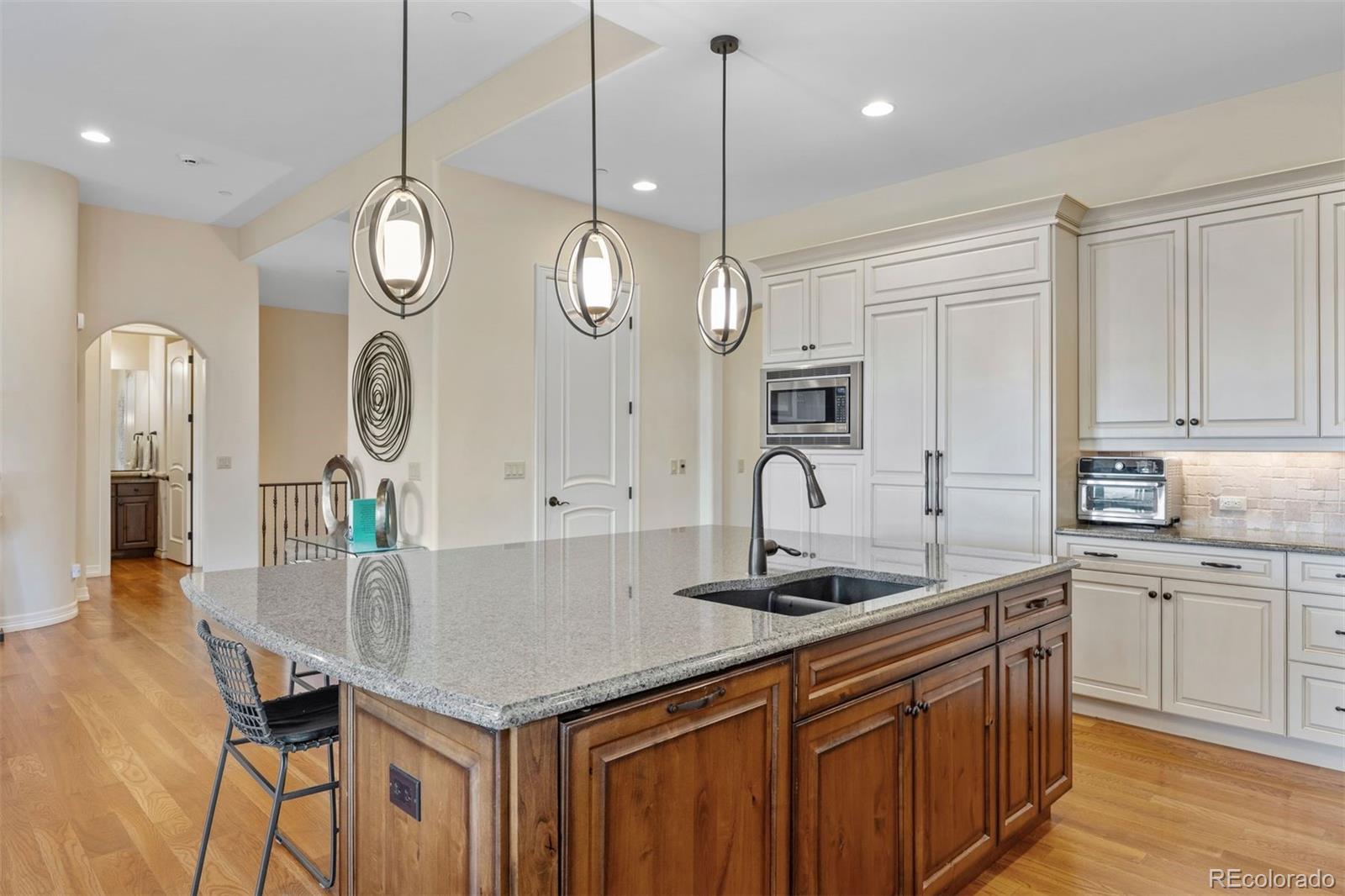 5144 Le Duc Lane