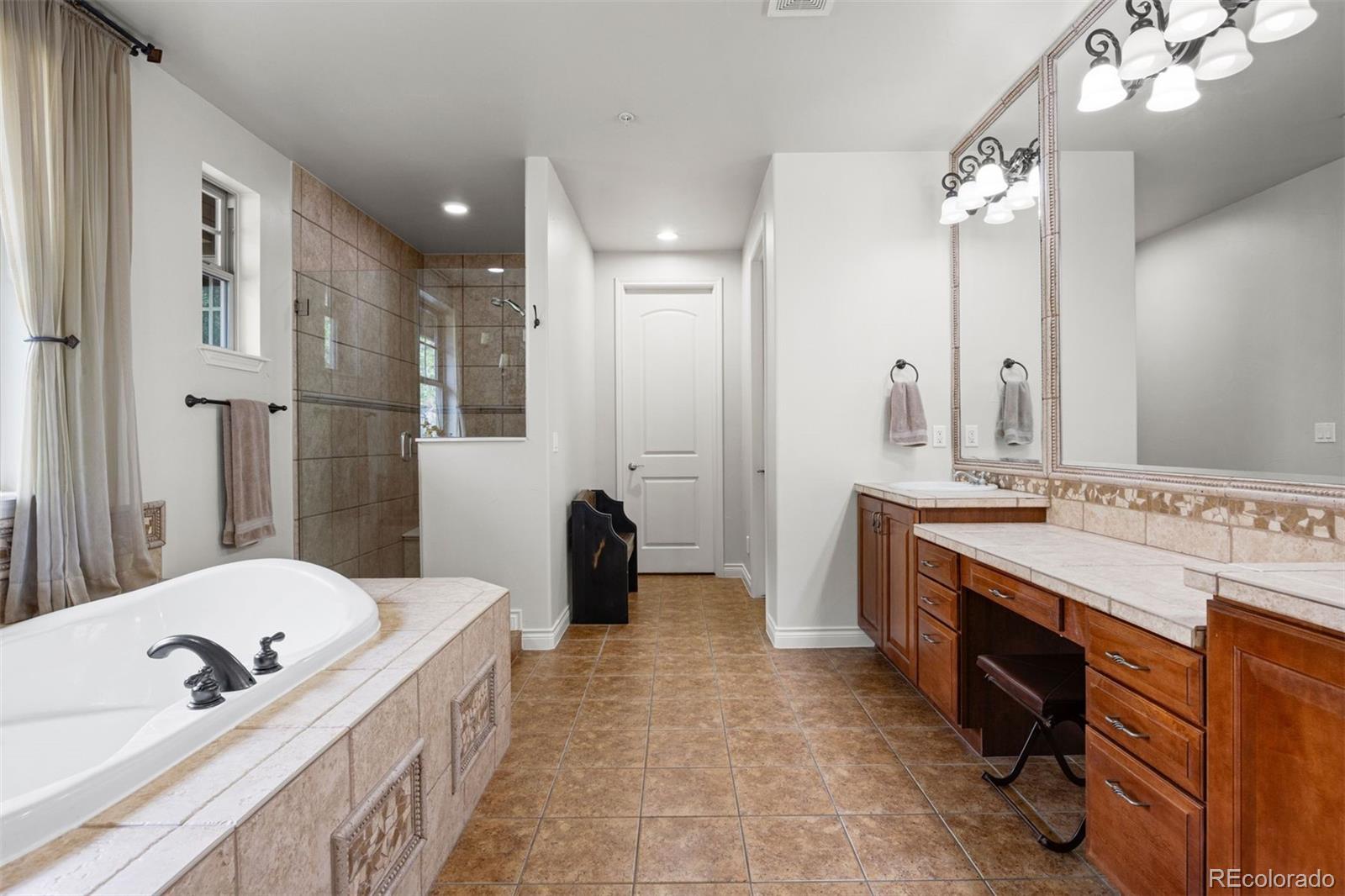 4366 Chateau Ridge Lane