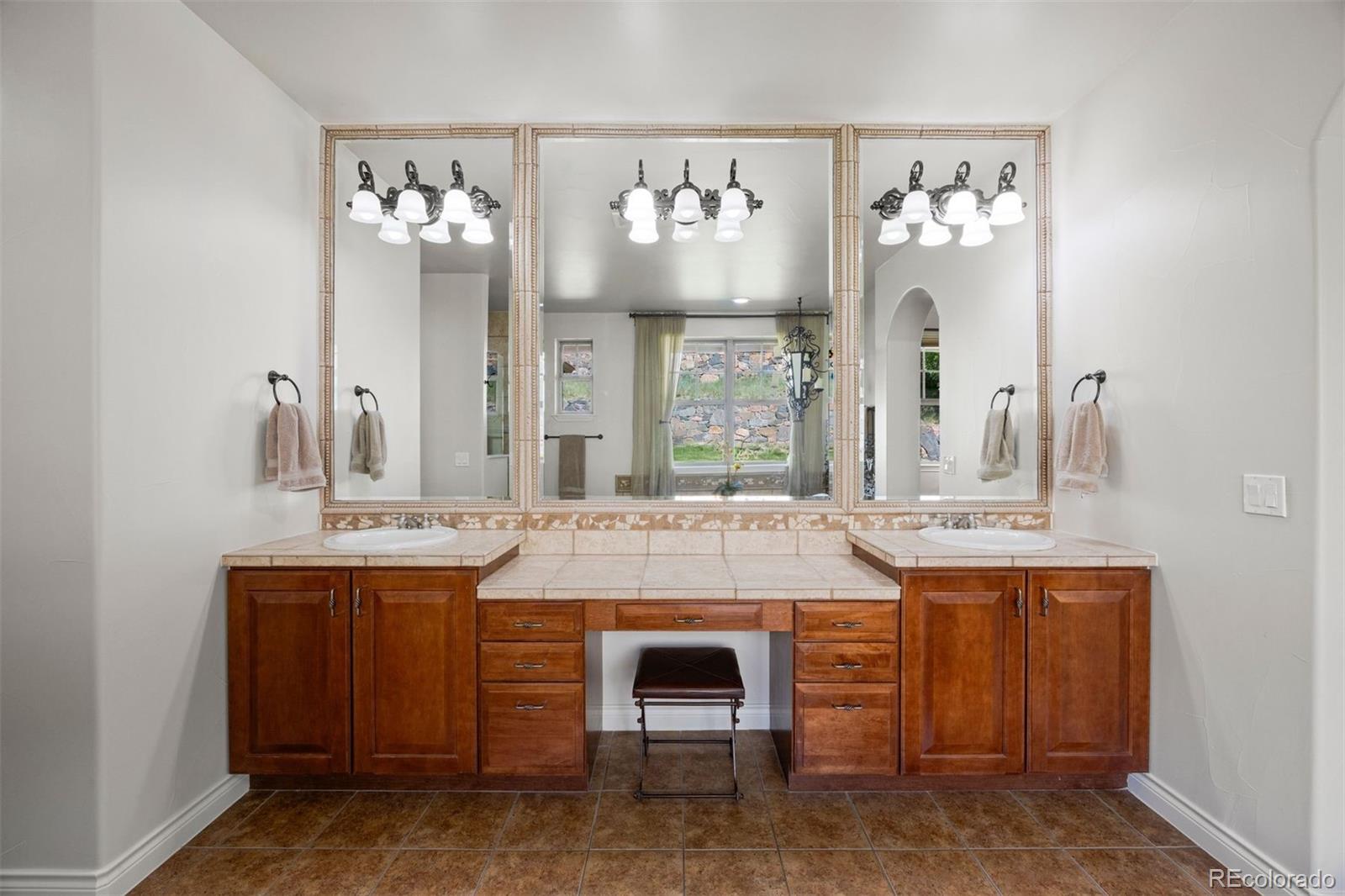 4366 Chateau Ridge Lane