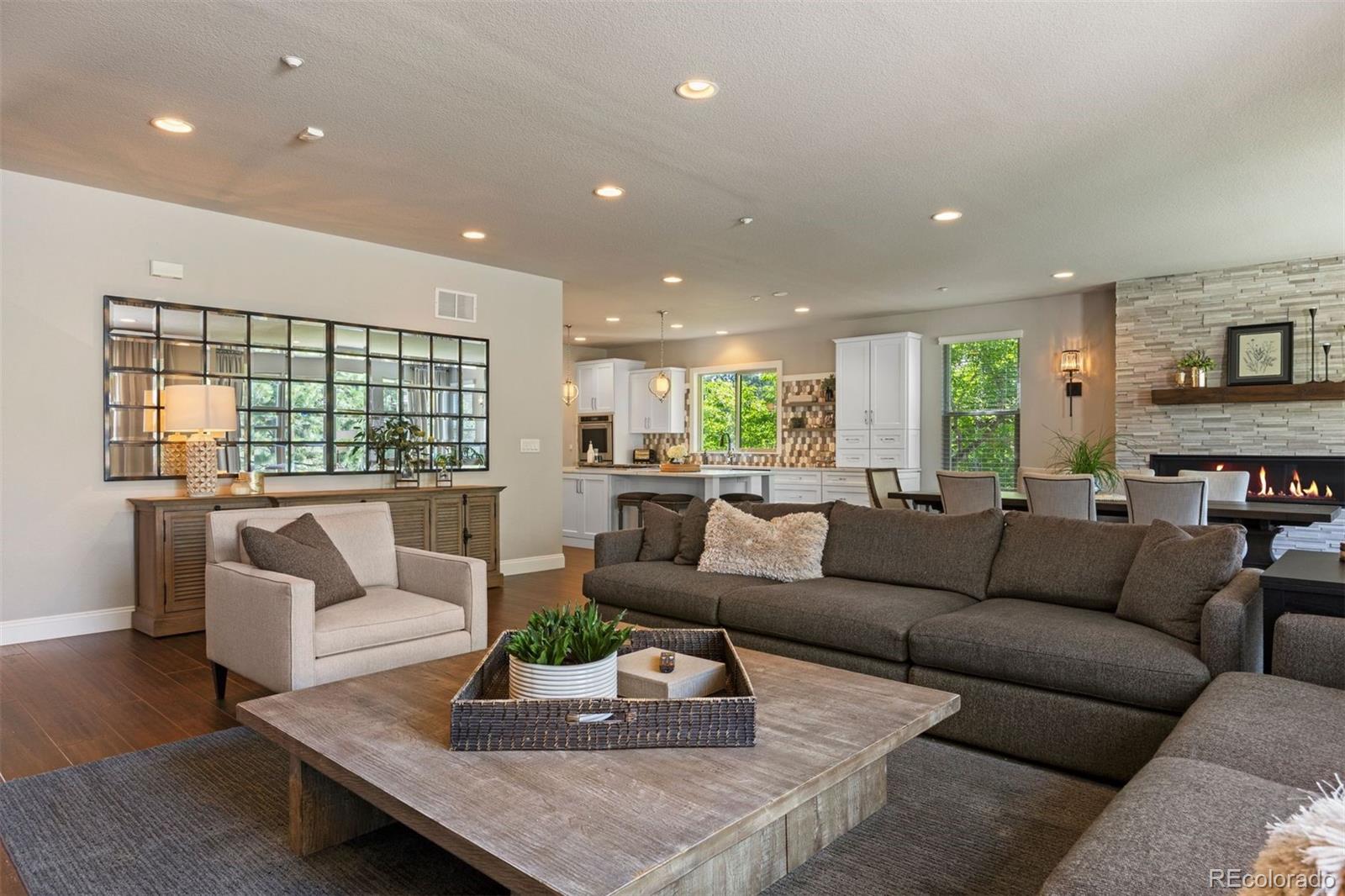 5009 Vermillion Court