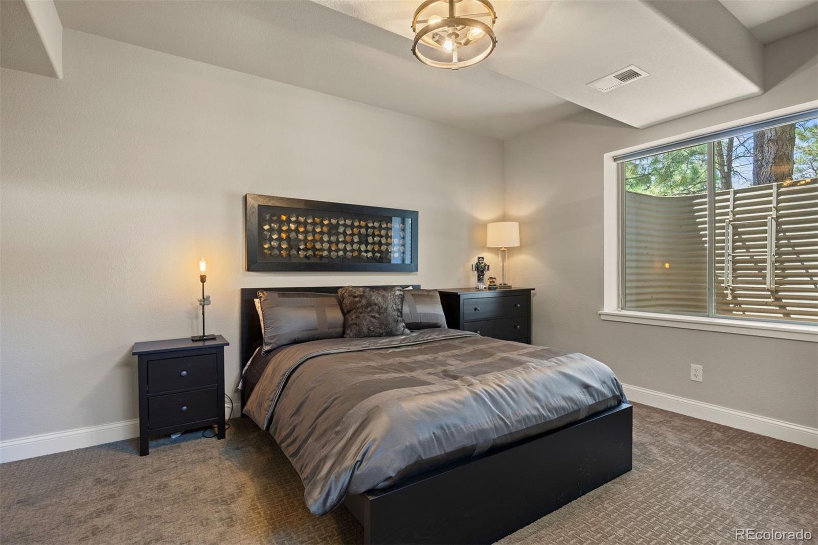 5009 Vermillion Court