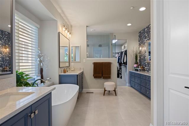 5009 Vermillion Court