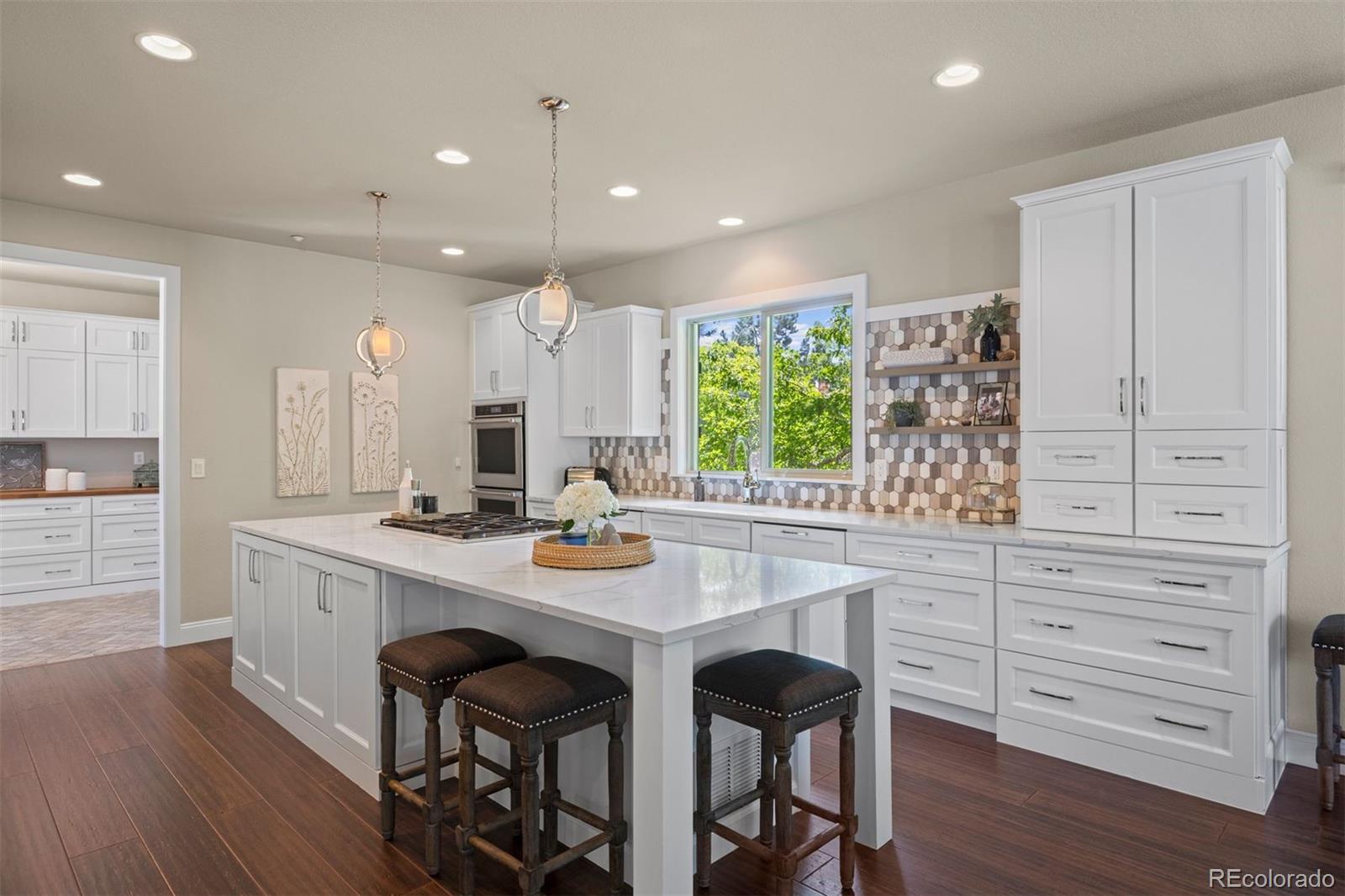 5009 Vermillion Court