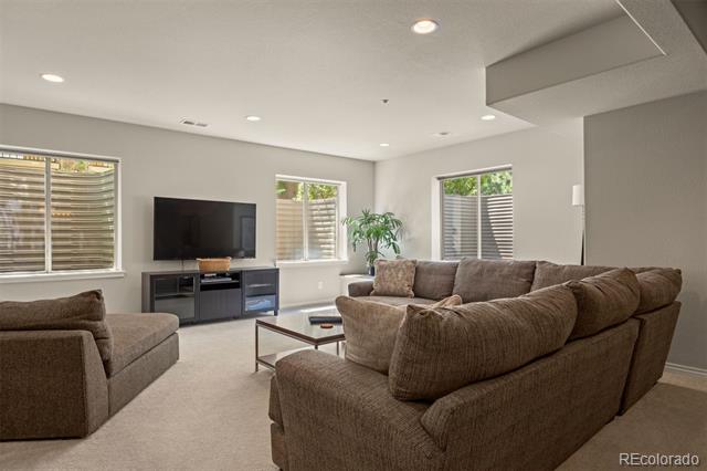 5009 Vermillion Court