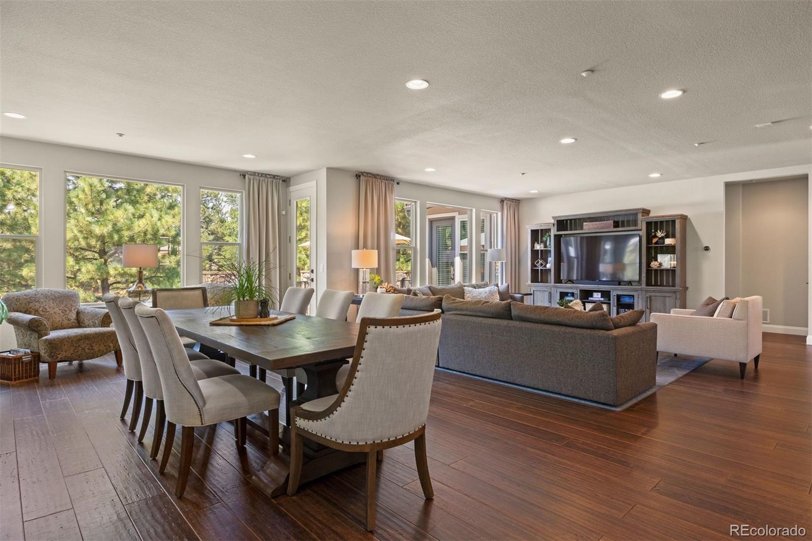 5009 Vermillion Court