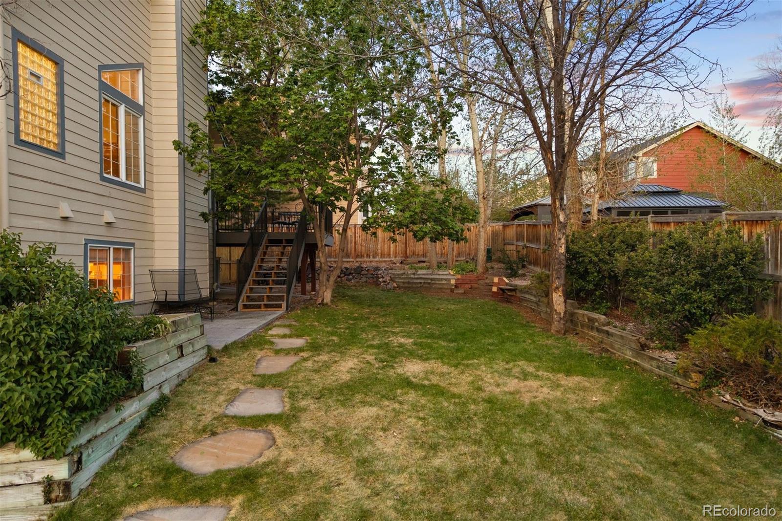 5174 Mountain Meadow Trail