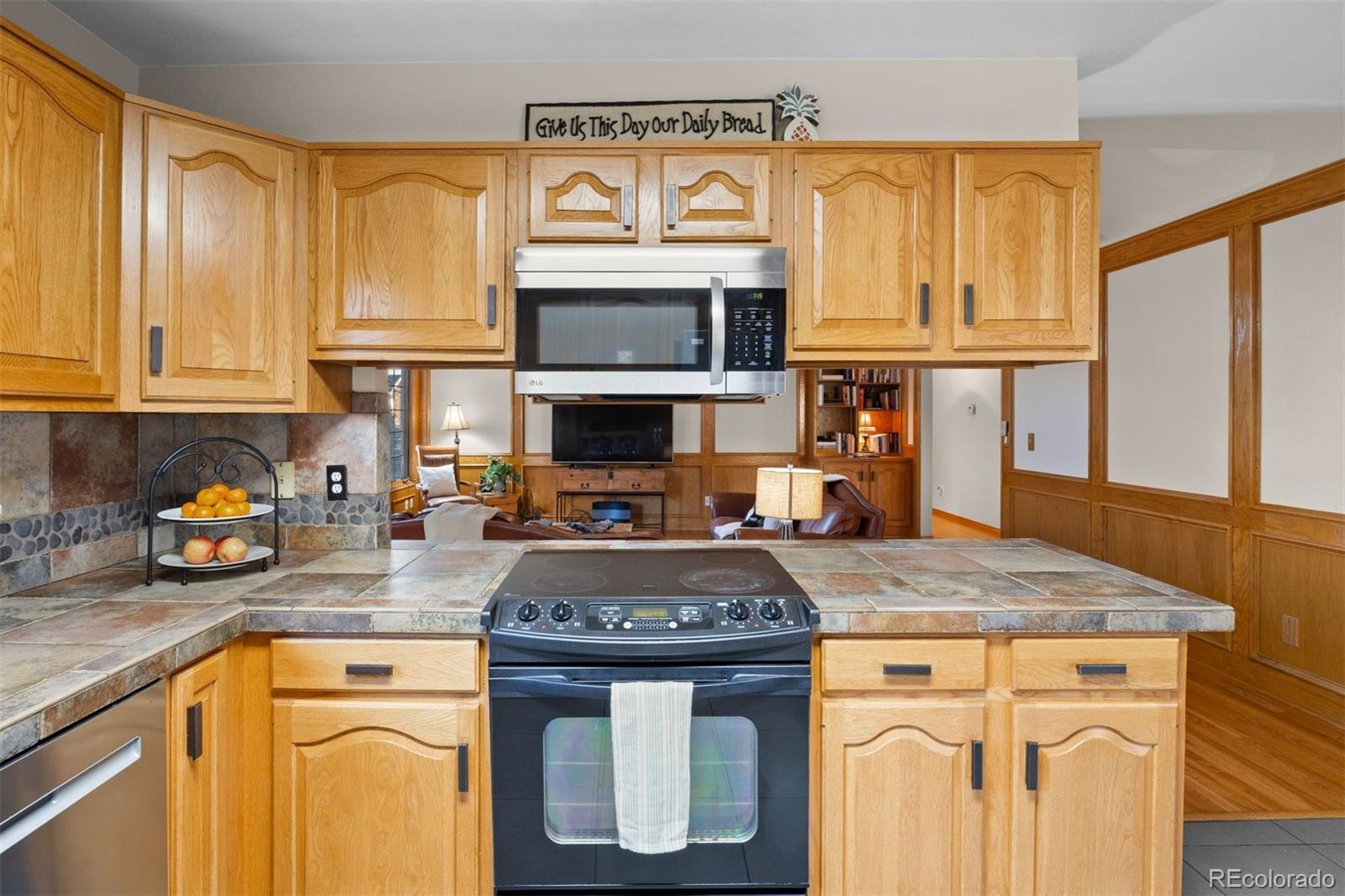 5174 Mountain Meadow Trail