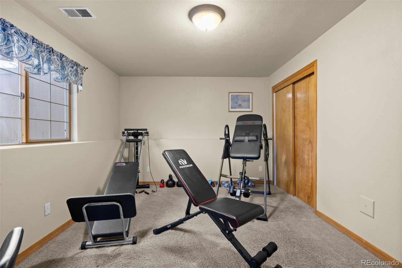 5174 Mountain Meadow Trail