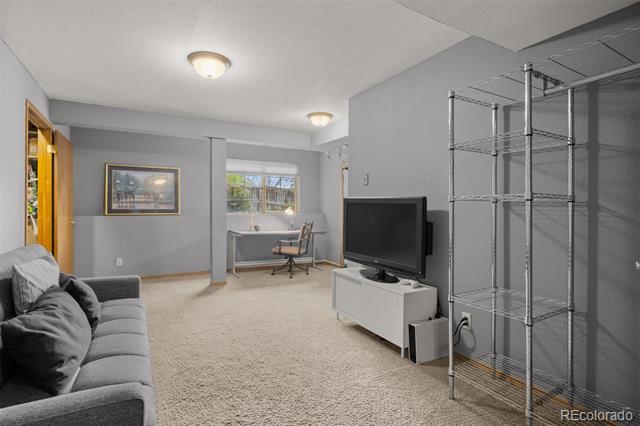 5174 Mountain Meadow Trail