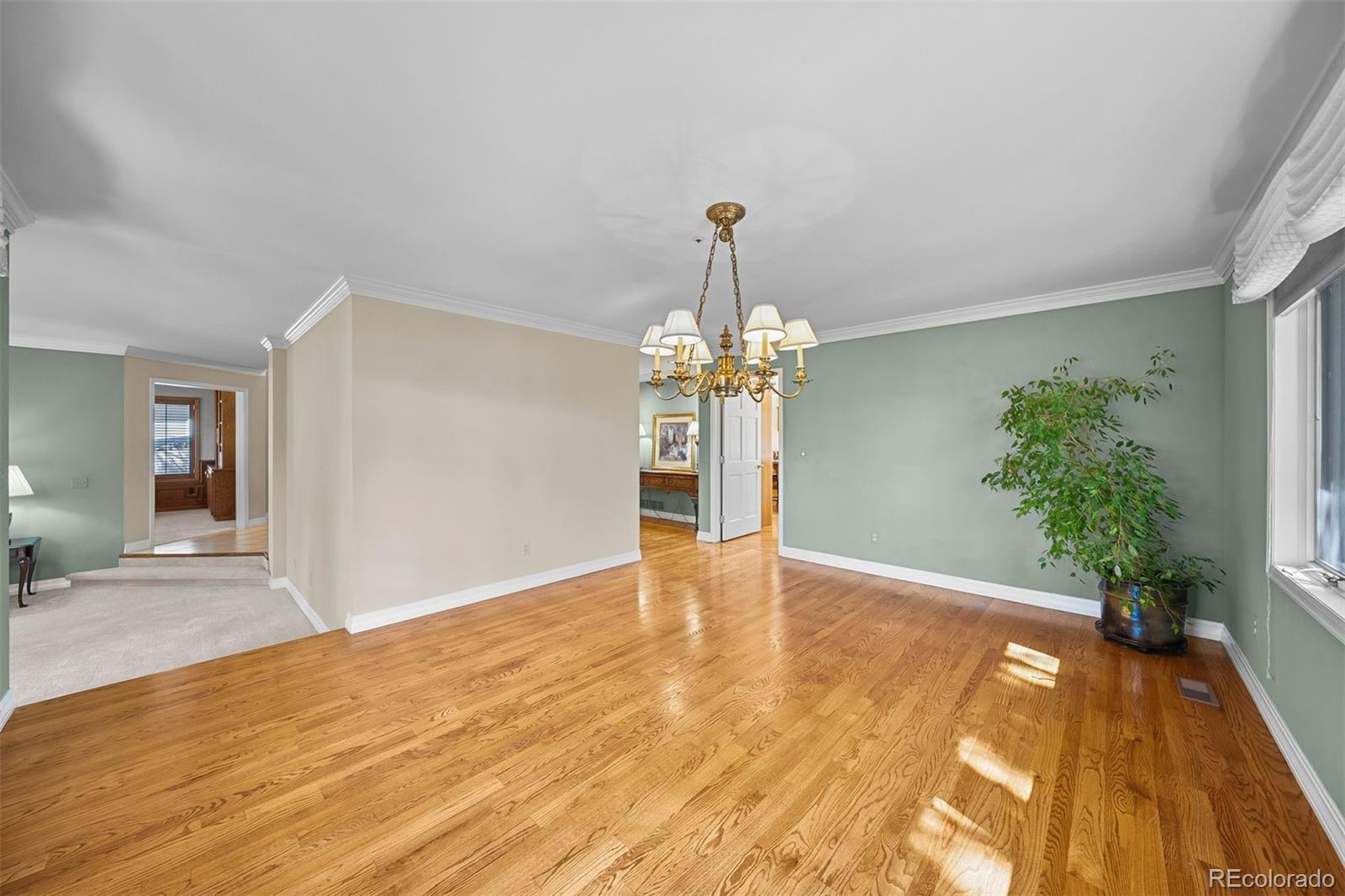312 Quito Place
