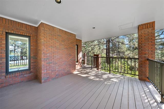 312 Quito Place
