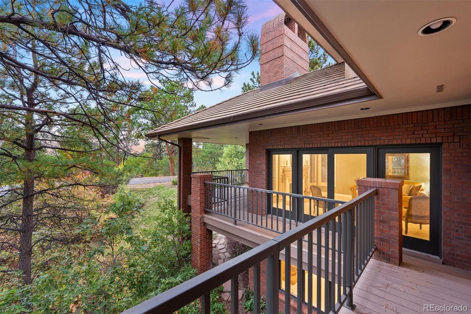 312 Quito Place