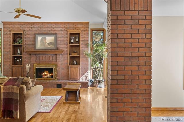 312 Quito Place
