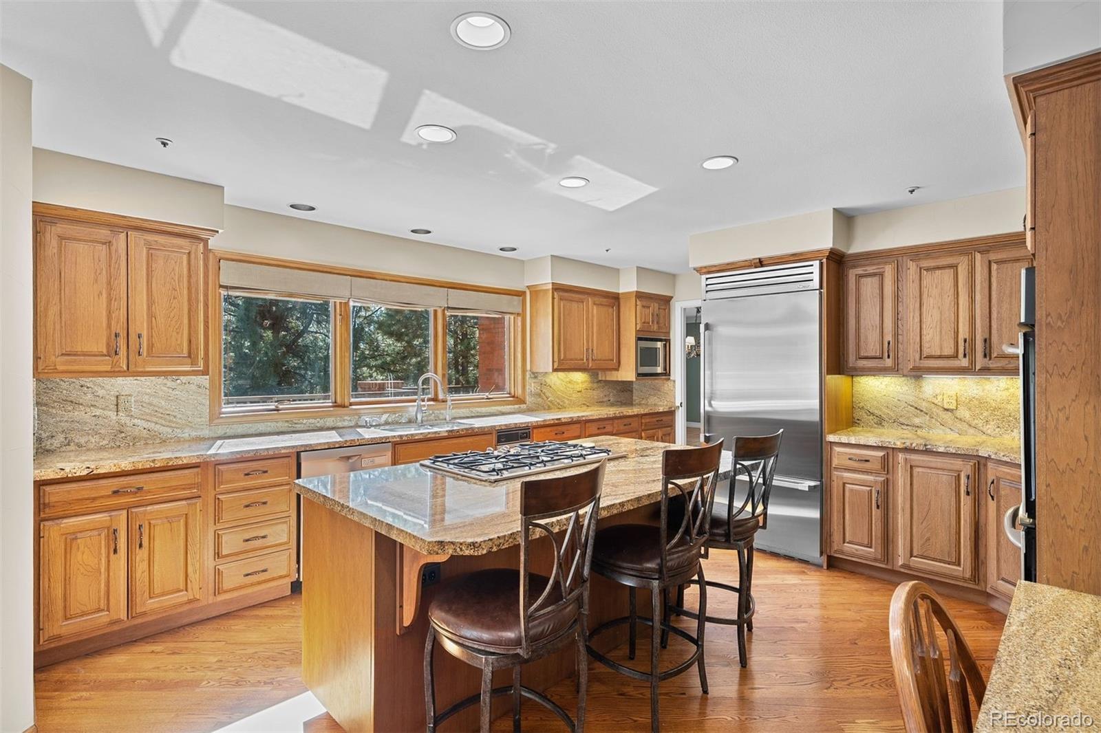 312 Quito Place