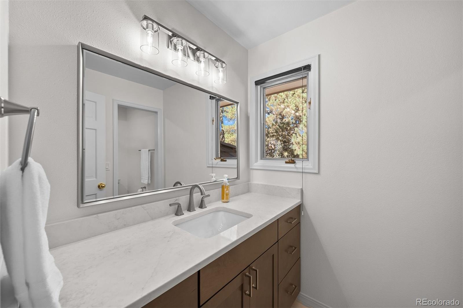 312 Quito Place
