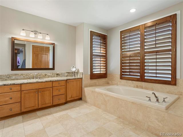 6732 Vista Lodge Loop
