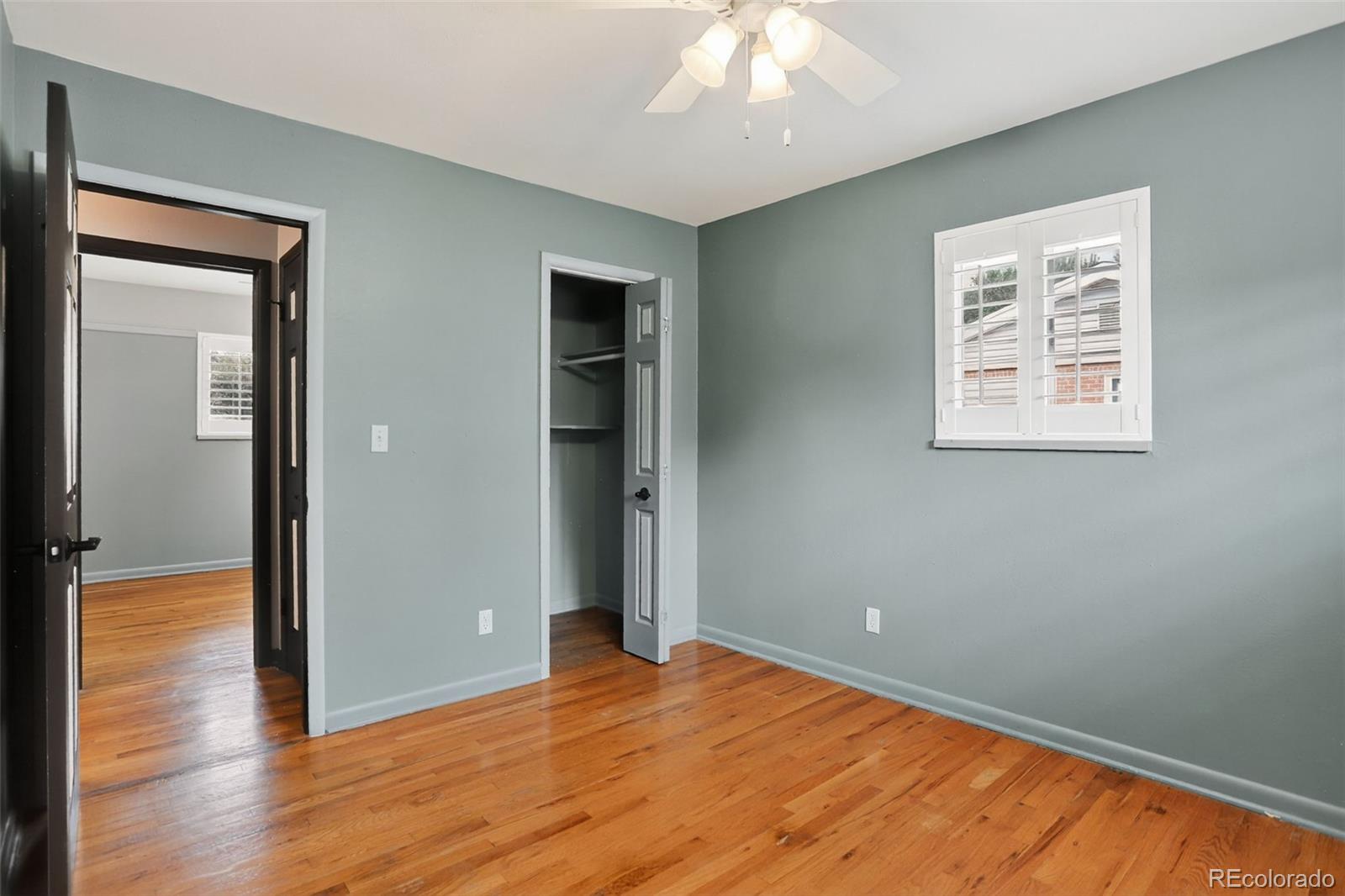 1040 W Stanford Place