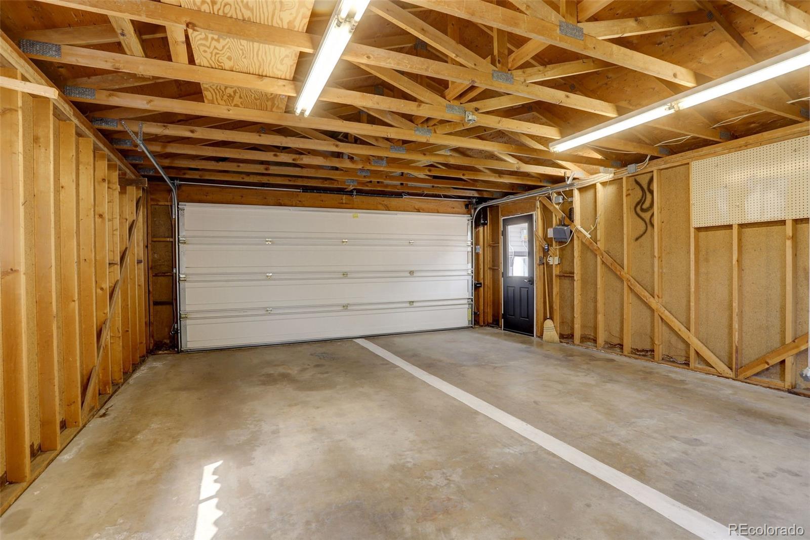 1040 W Stanford Place