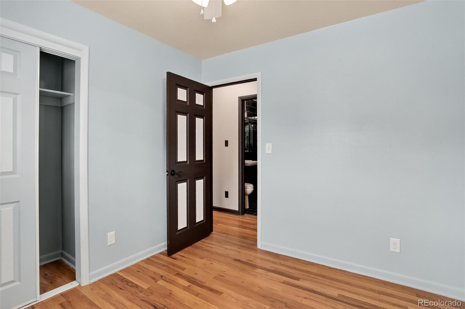 1040 W Stanford Place