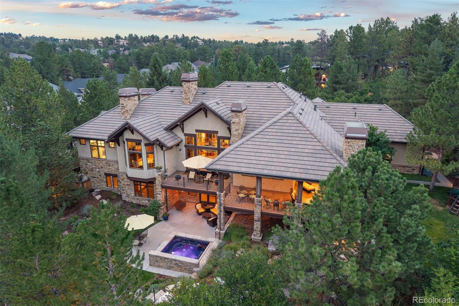 958 Westchester Circle