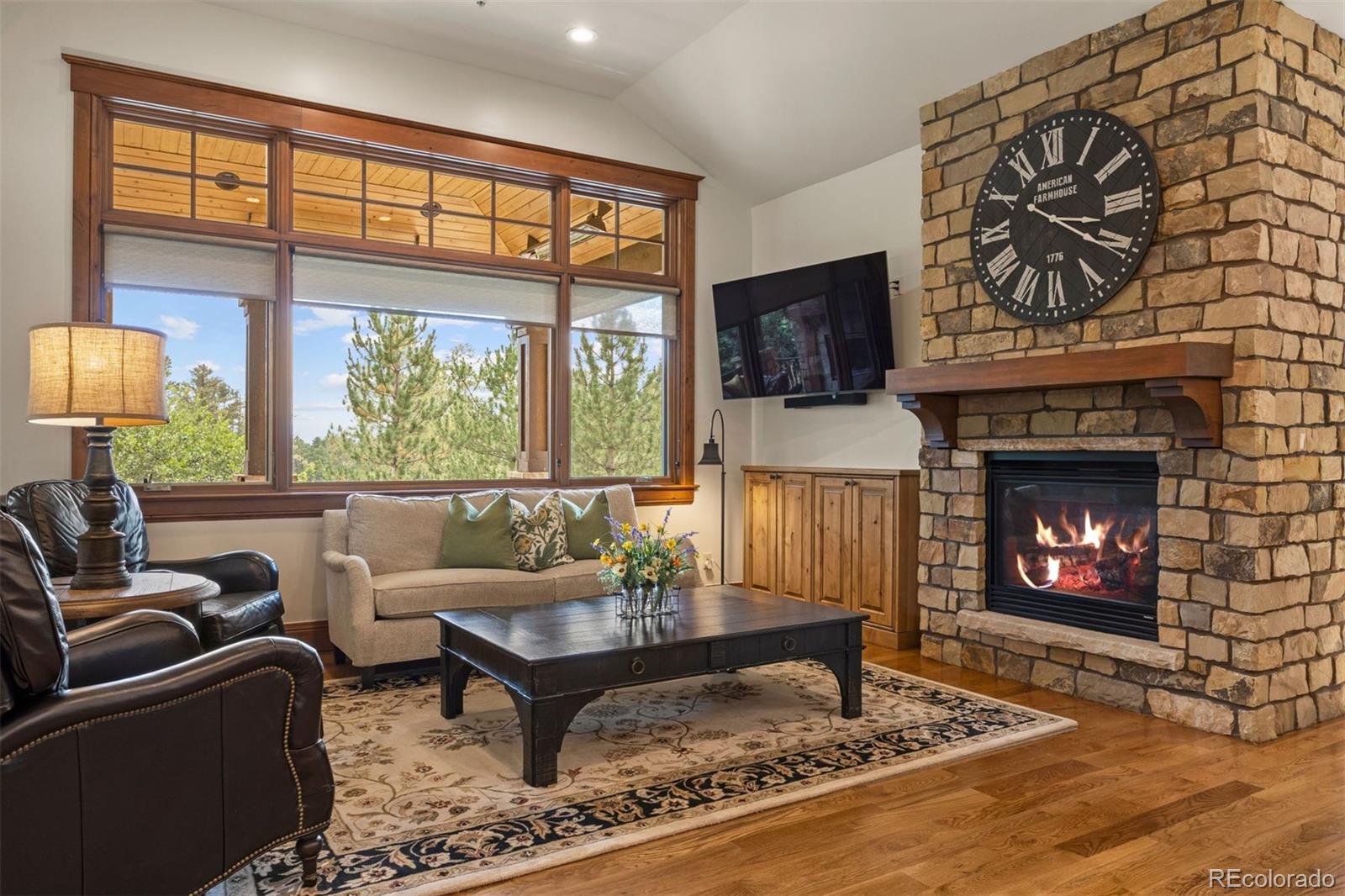 958 Westchester Circle