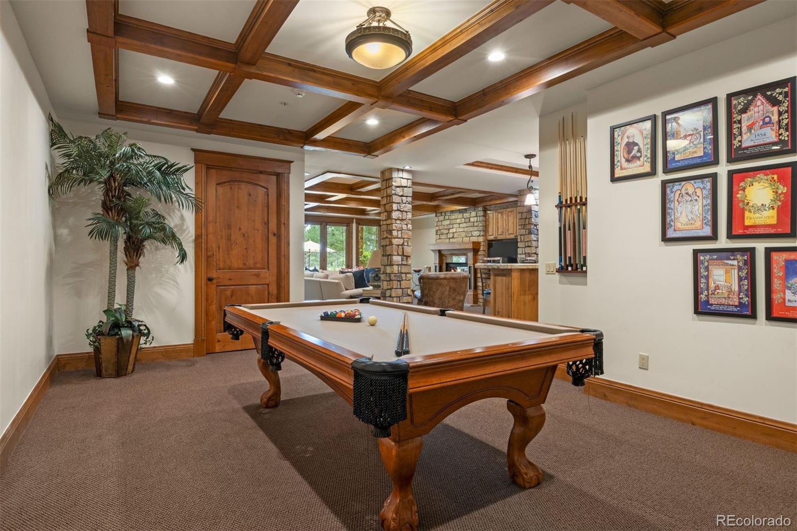958 Westchester Circle