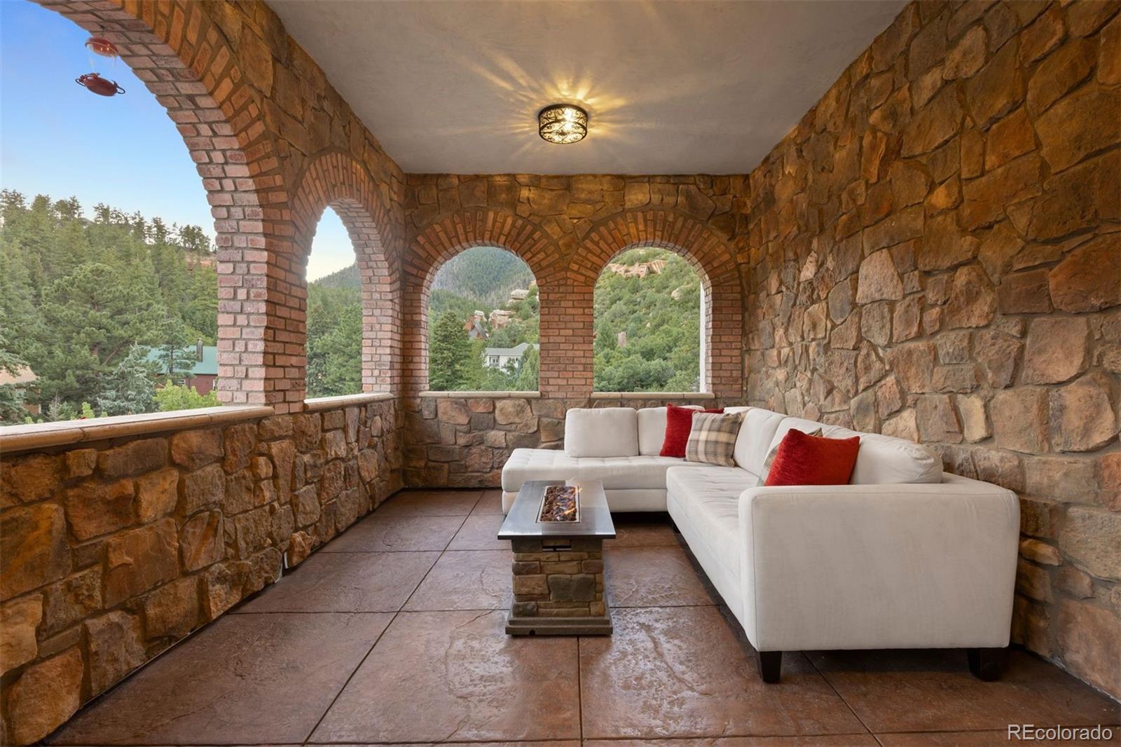 7065 Kiowa Road