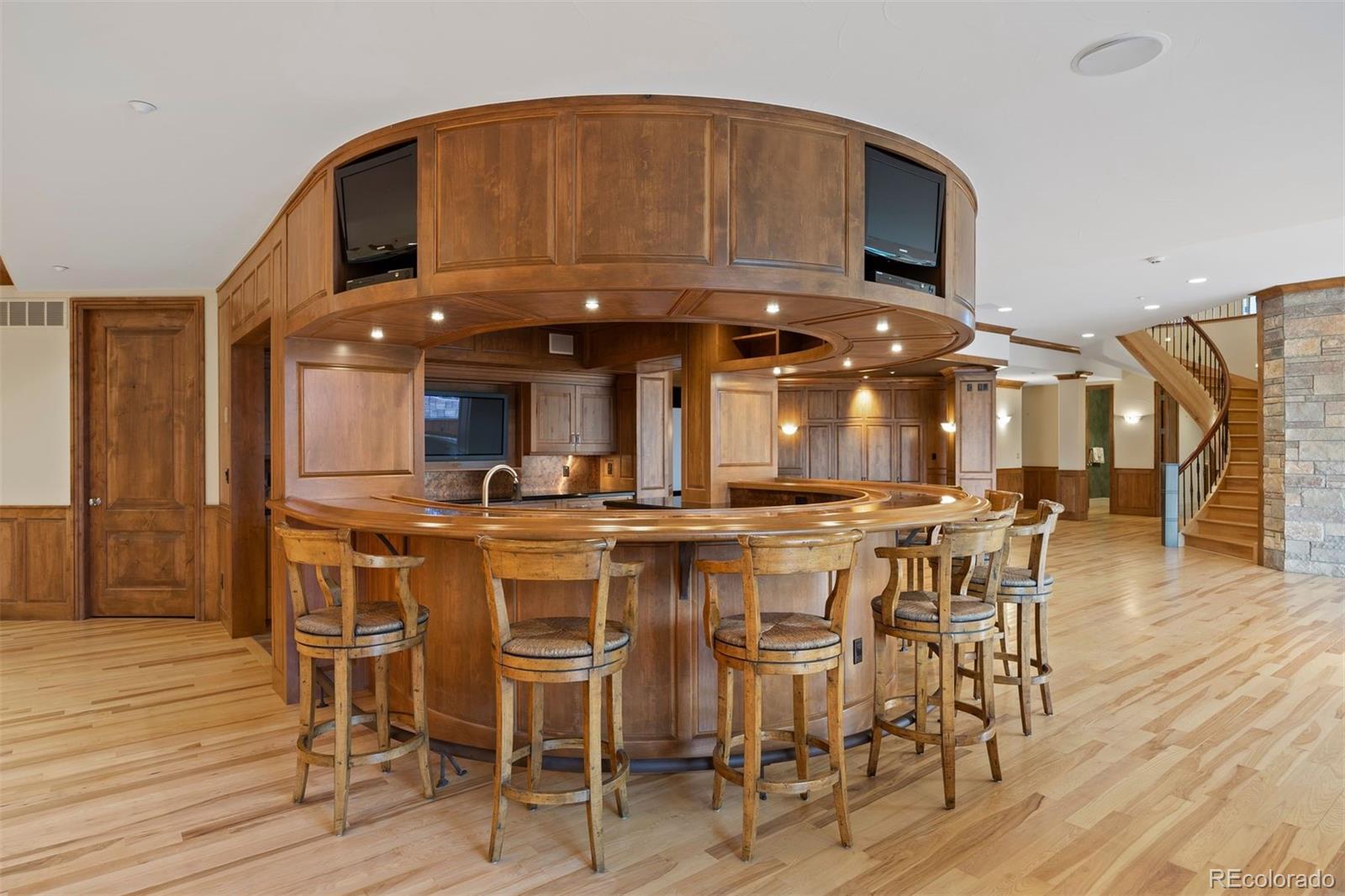 606 Cliffgate Lane