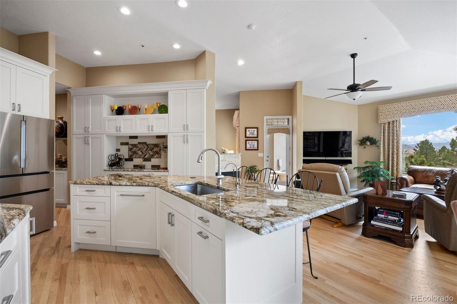 3228 Country Club Parkway