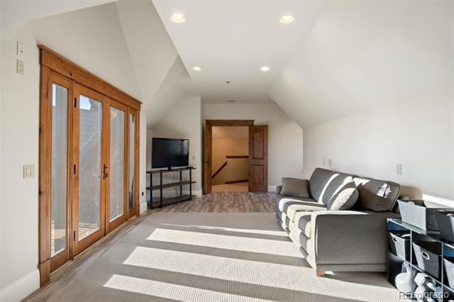 1052 Country Club Estates Drive
