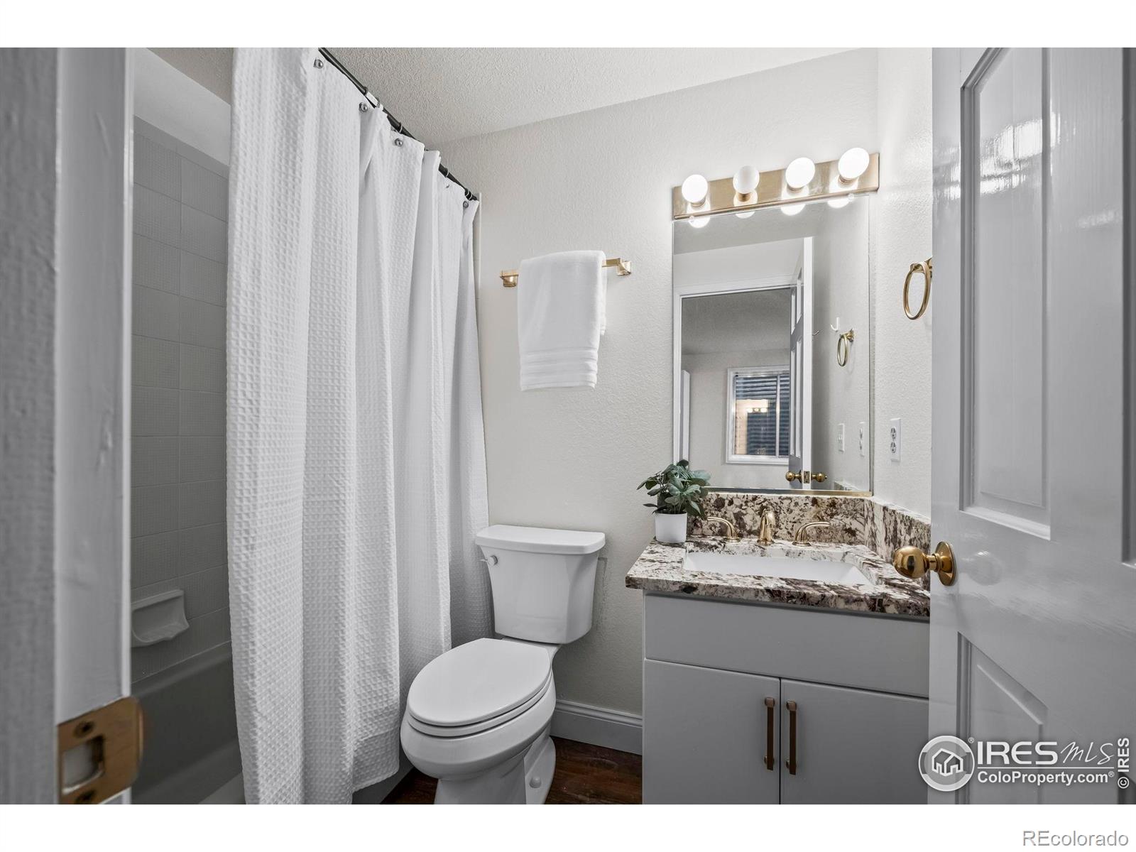 4219 Morning Star Drive