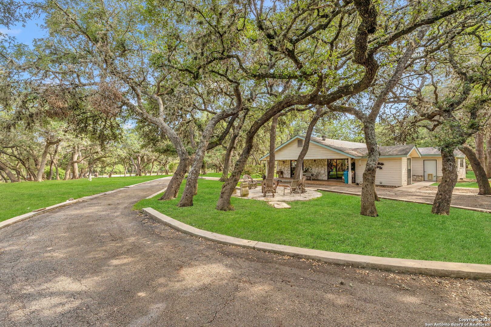 108 BAMBI DR
