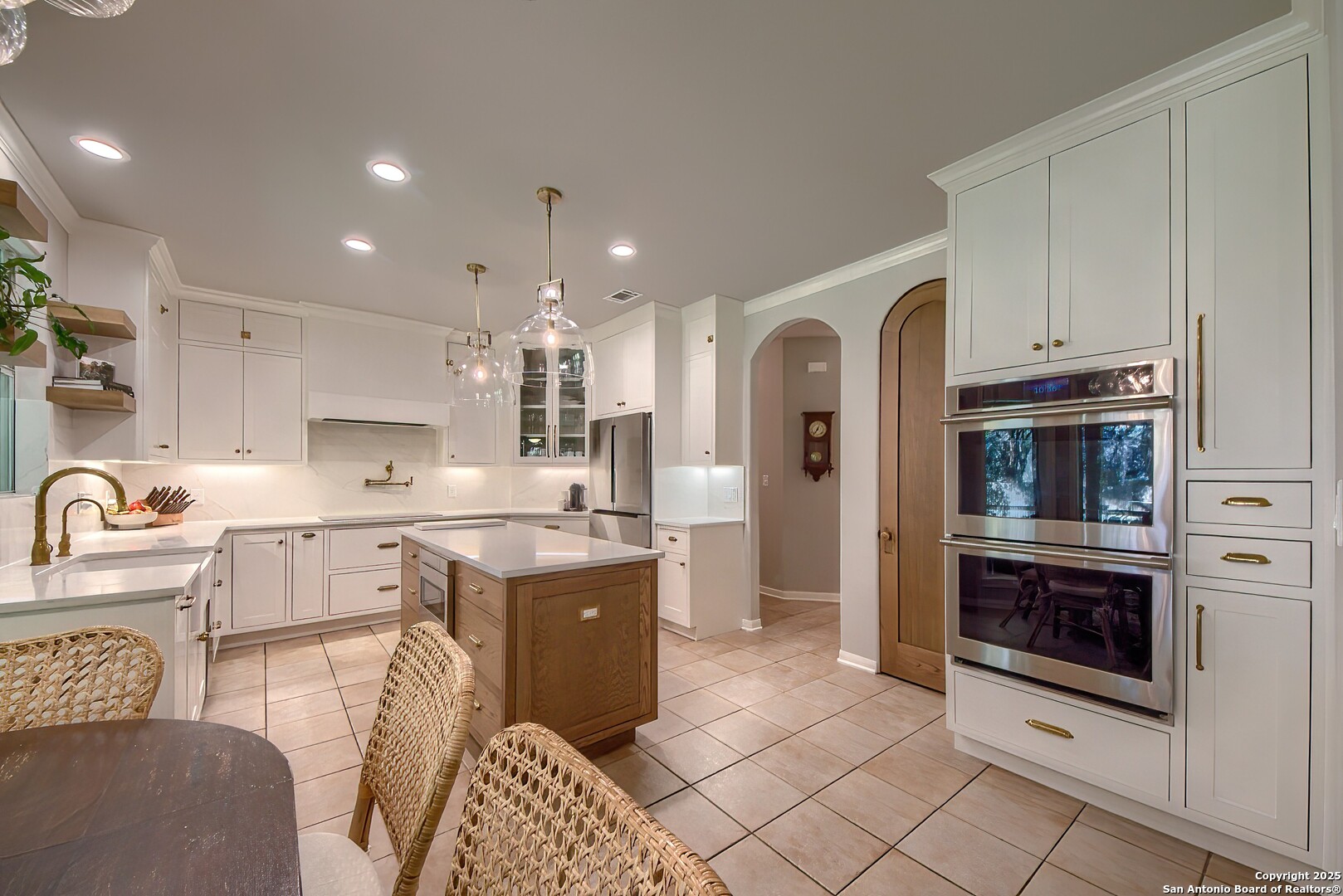 16527 Inwood Cove