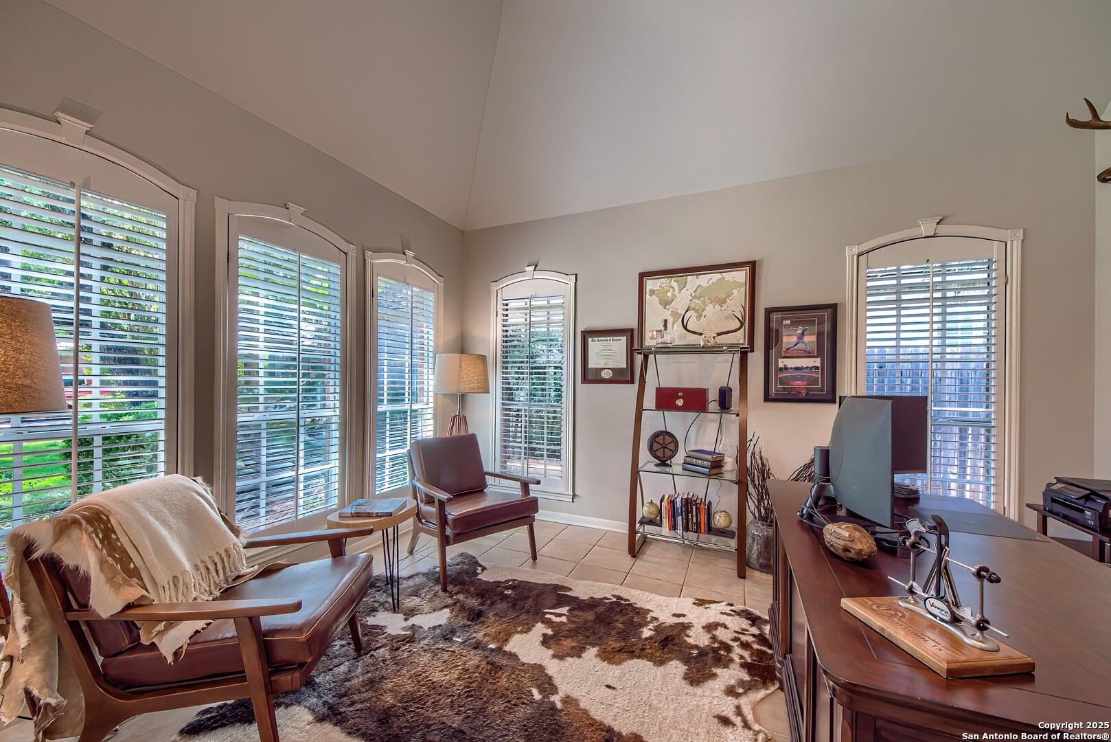16527 Inwood Cove