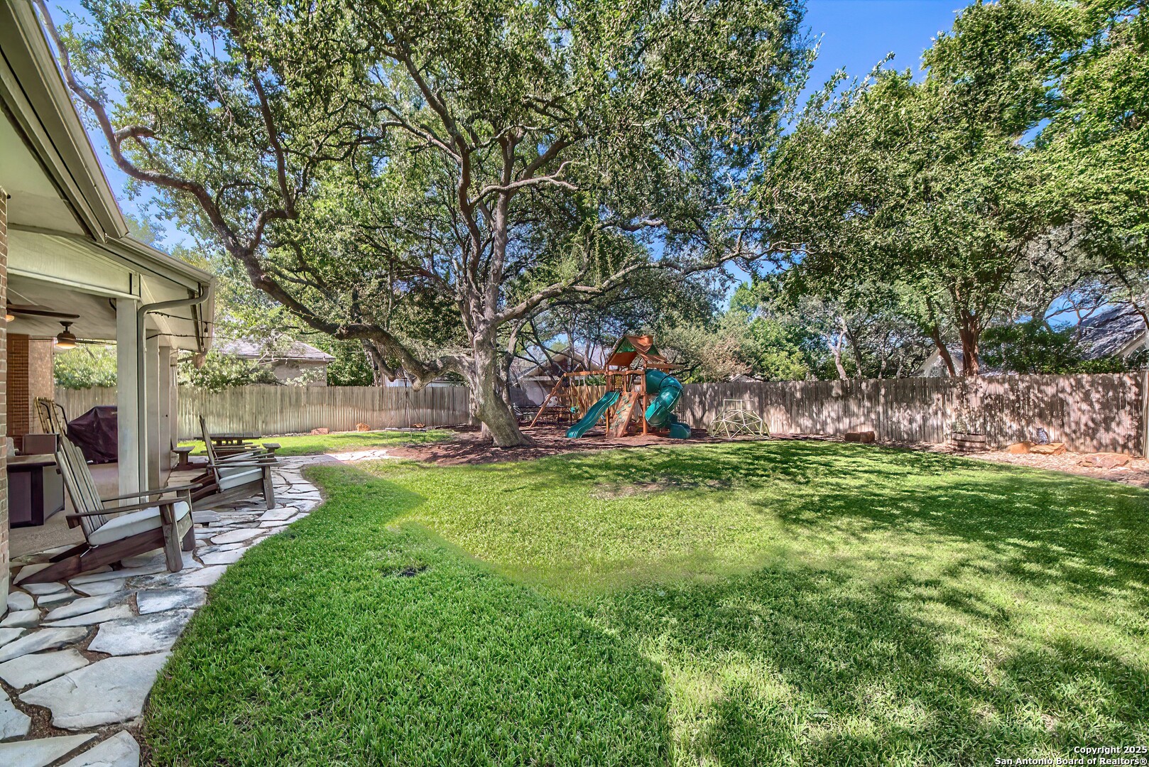 16527 Inwood Cove