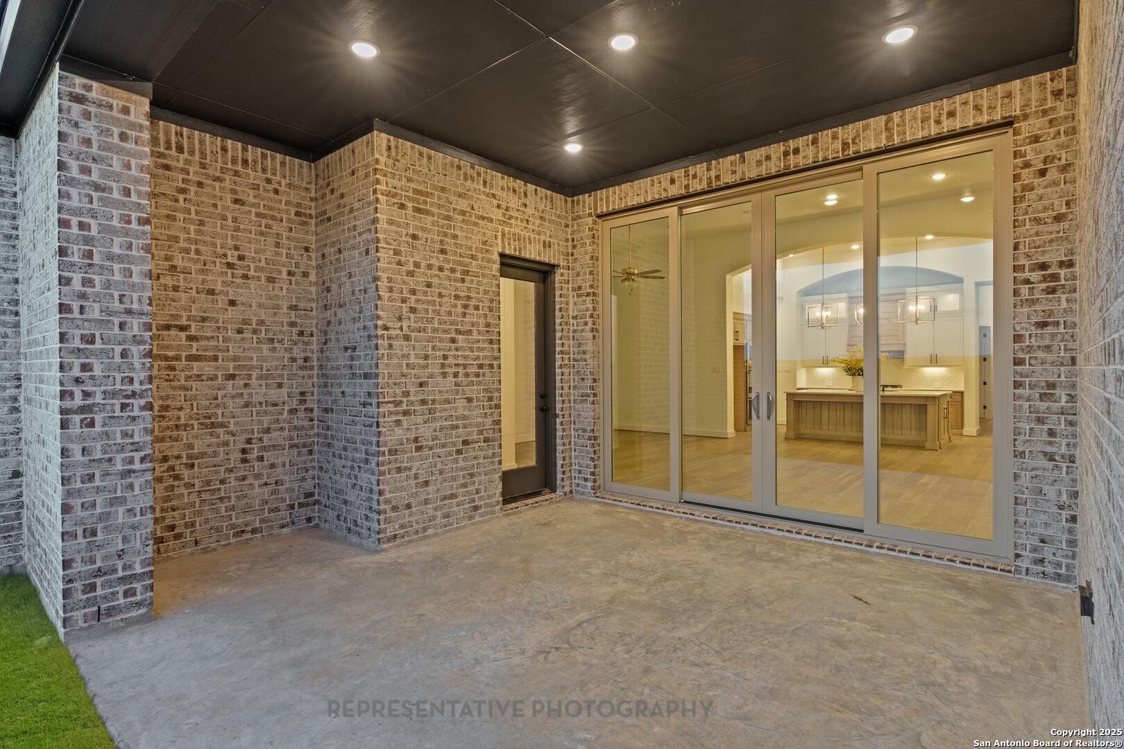 127 Olmos Creek