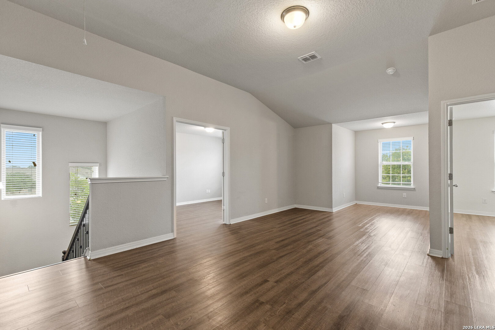 121 Abbeydell